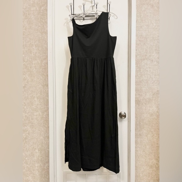 LOFT Beach Black Twist Shoulder Maxi Dress - Picture 3 of 10